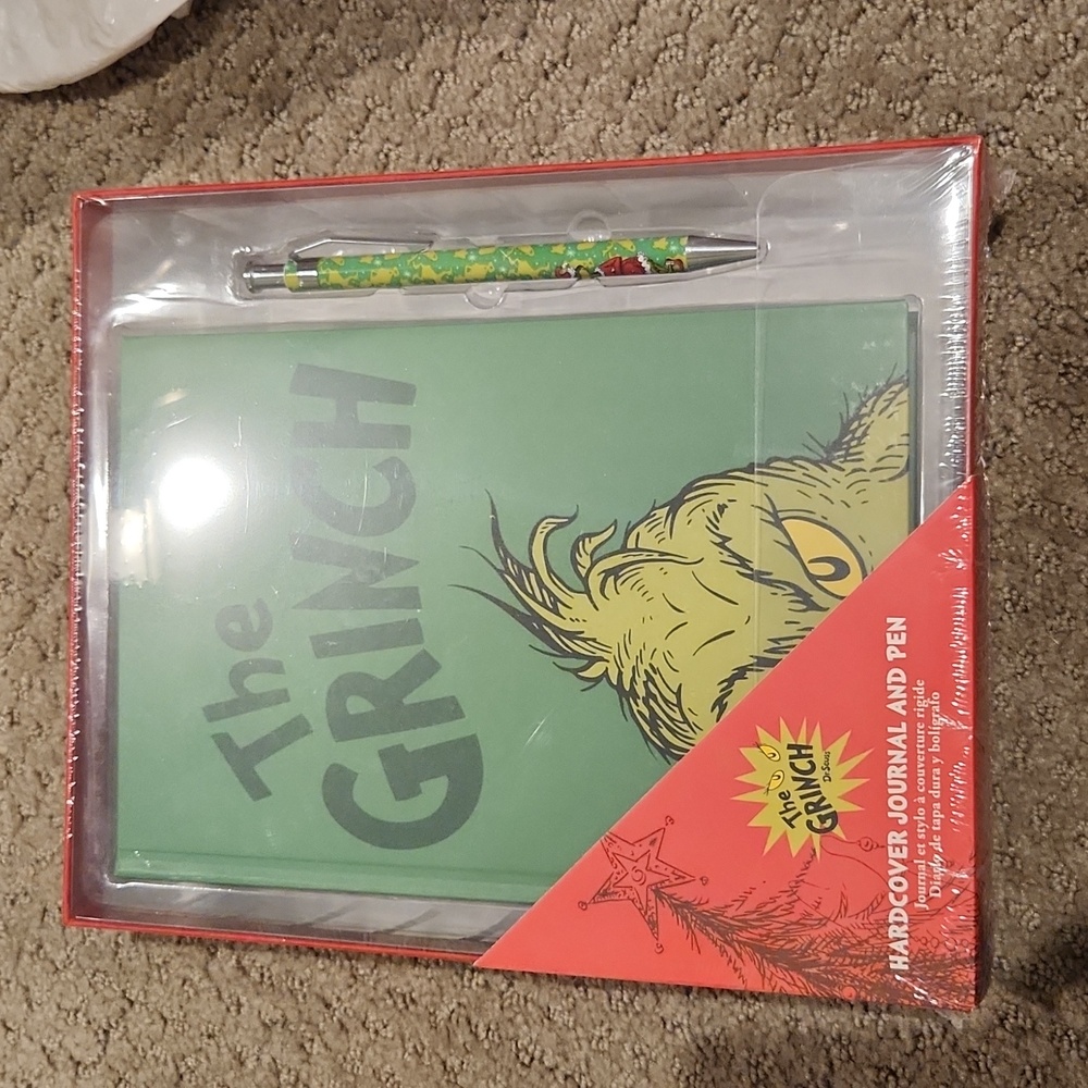 NEW The Grinch Hardcover Journal and pen. NEW in box